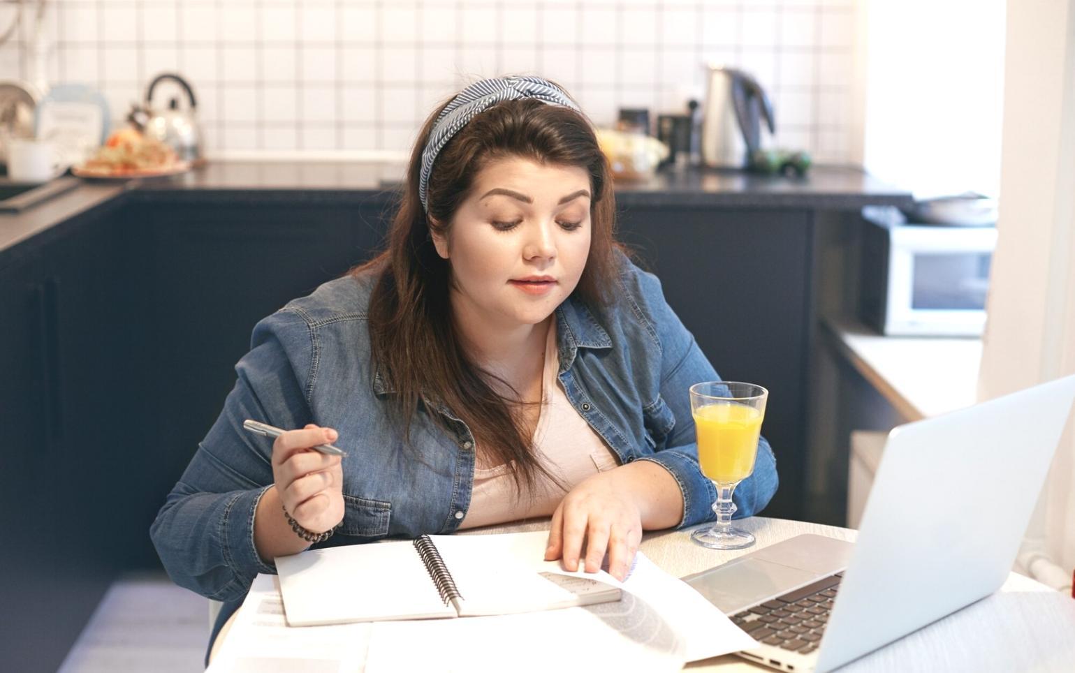 Control financiero personal con seguimiento de gastos